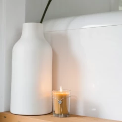 Votivo Aromatic Candle-Red Currant