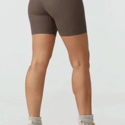 Joah Brown Mid-Length Short Women's Clothing