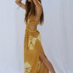 Jen's Pirate Booty Tie Dye Automatic Maxi Dress Dresses